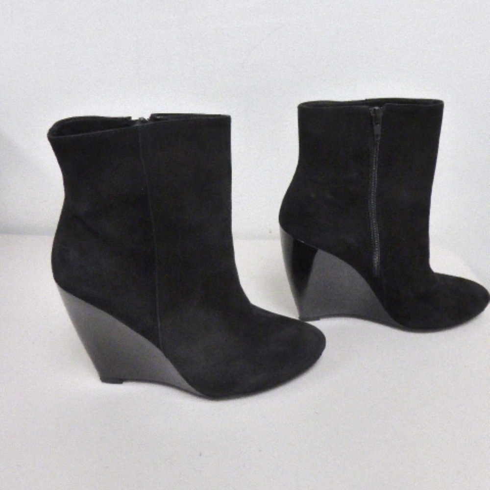 POUR LA VICTOIRE suede PATENT WEDGE hi heel BOOTS 8.5